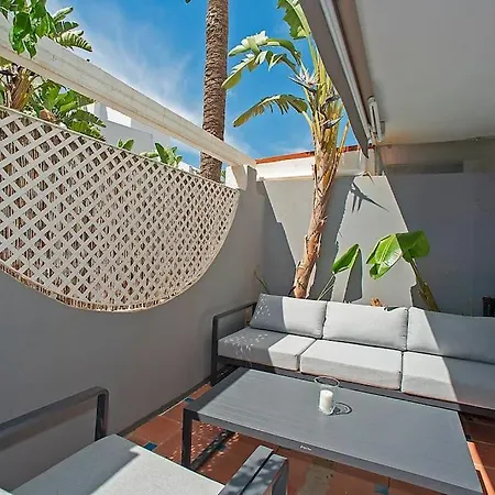 Beautiful And Quiet Family Townhouse In Great Location Marbella