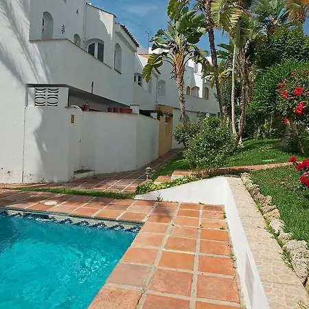Beautiful And Quiet Family Townhouse In Great Location * Marbella